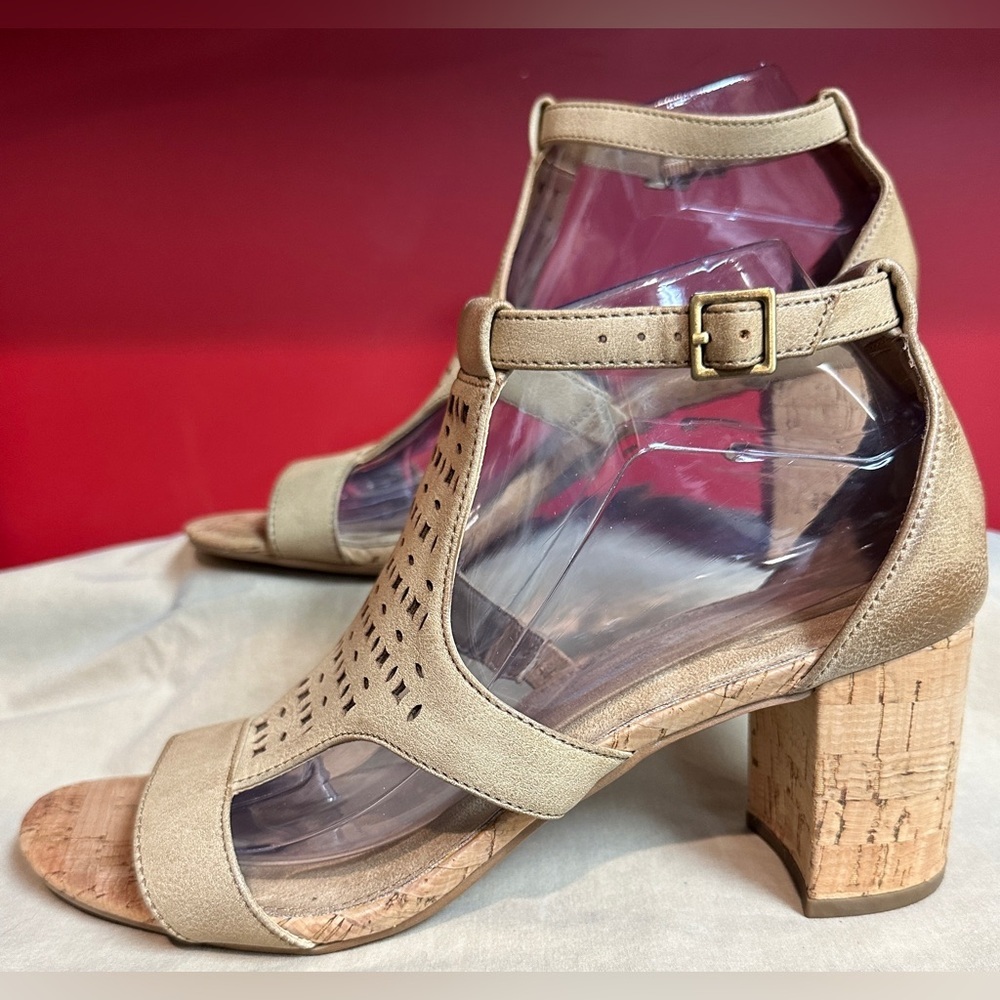 A2 by Aerosoles Cork Wrapped Chunky 3” Heel Bone/Tan Sandals Women’s Size 9M
